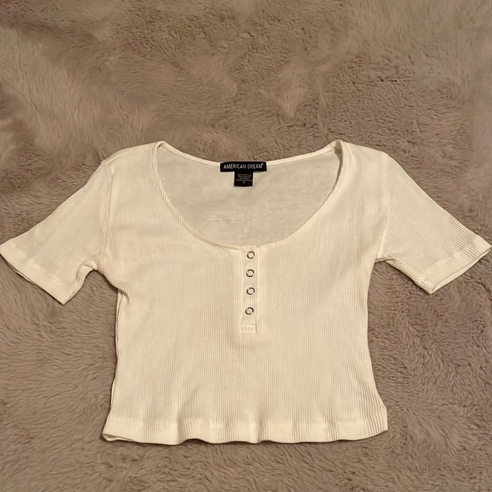 White crop top
